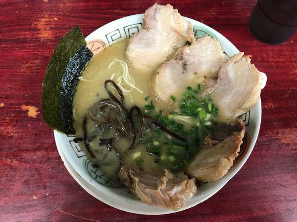 「ちゃーしゅう油抜き」@博多長浜らーめん 楓神の写真