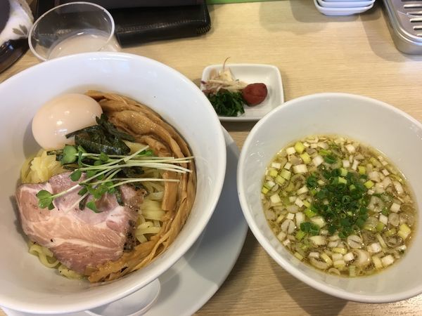 「【限定】 煮干し冷し盛りそば」@麺屋壱心の写真