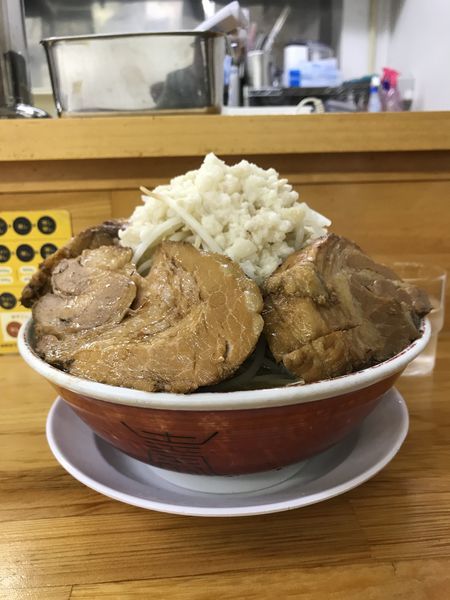 「豚ダブルラーメン(野菜普通・アブラマシマシ・麺+200g)」@ラーメン 龍郎の写真