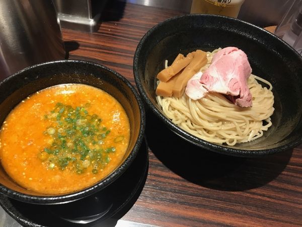 「胡麻辛つけ麺　880円」@らーめん 本竈 エスパル仙台店の写真