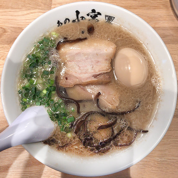 「味玉らーめん」@豚骨麺 あの小宮の写真