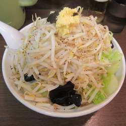 メガ盛りタンメン（９５０円）