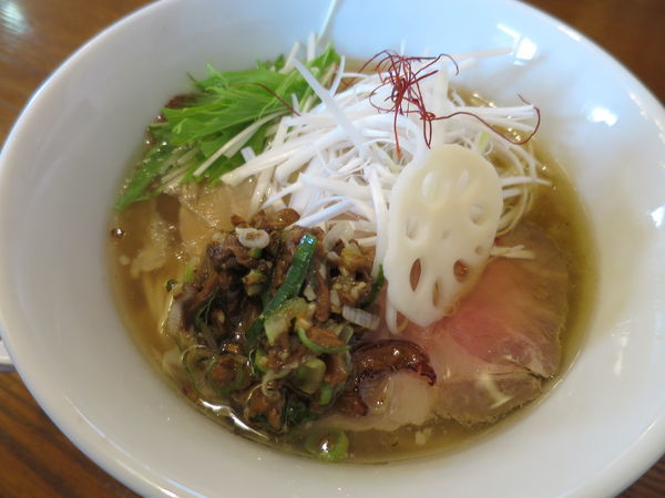 「限定 白トリュフとガルムの鶏そば ポルチーニ茸　980円」@情熱☆ビリーの写真