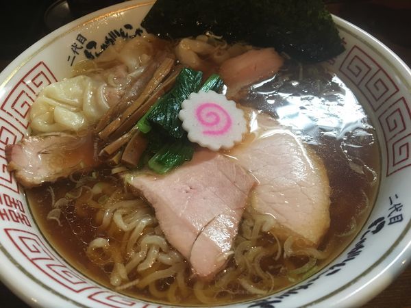 「ワンタンそば900円」@二代目 にゃがにゃが亭の写真