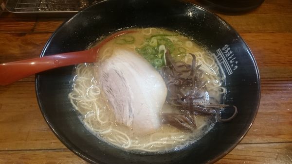 「とんこつラーメン（680円）」@博多らぁめん 斗樹 大森店の写真