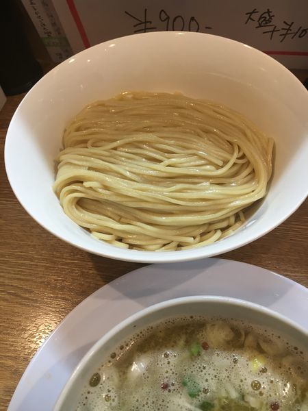「煮干しガーリックつけ麺¥900」@中華そば 桐麺 総本店の写真