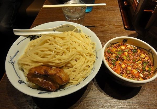 「辛つけ麺　880円　麺600グラム」@麺屋武蔵 蒲田店の写真