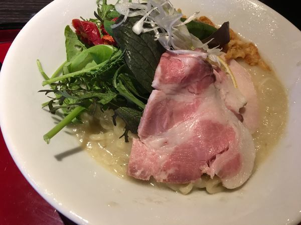 「冷やし白濁そば 850円 冷やし和え玉酢抜き 200円」@鶏そば なんきち 東京店の写真