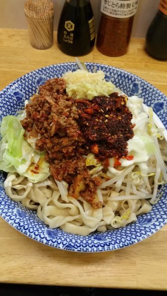 「熱い汁なし担々麺」@らーめん きじとらの写真