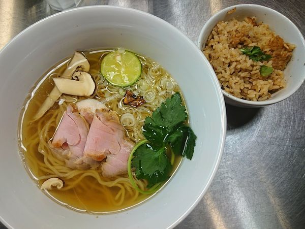 「【限定】鰹と松茸の塩そば」@Bonito Soup Noodle RAIKの写真