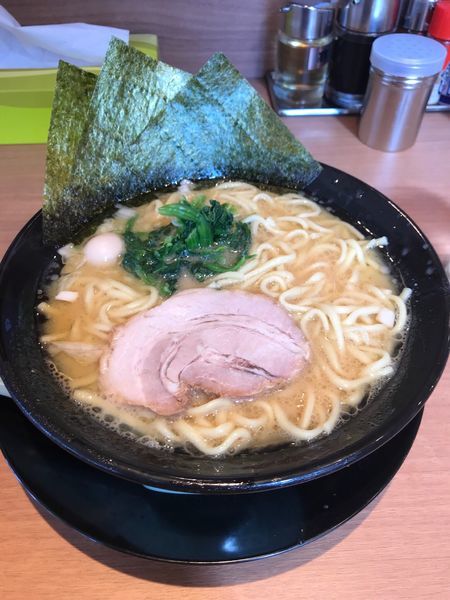 「ラーメン 麺増し」@町田商店 仲町台店の写真