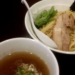 つけめん変更（大盛280g140円）