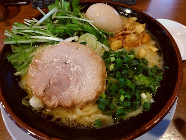 「極み鶏(並盛・150g)850円」@富意家の写真