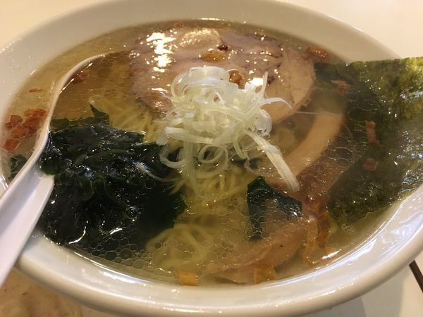 「塩ラーメン」@あじりんらーめんの写真