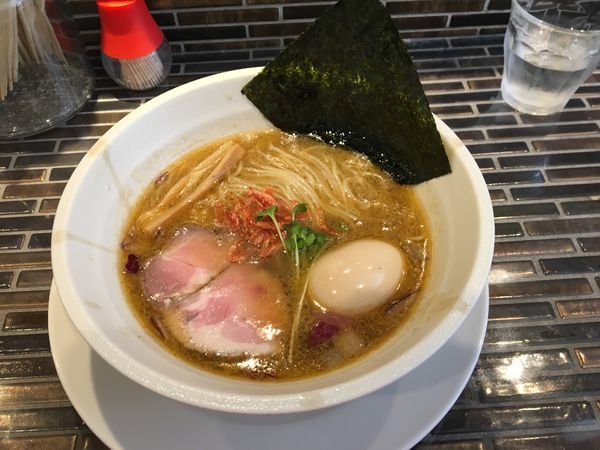 「濃厚海老そば」@noodles kitchen GUNNERS 新丸子店の写真