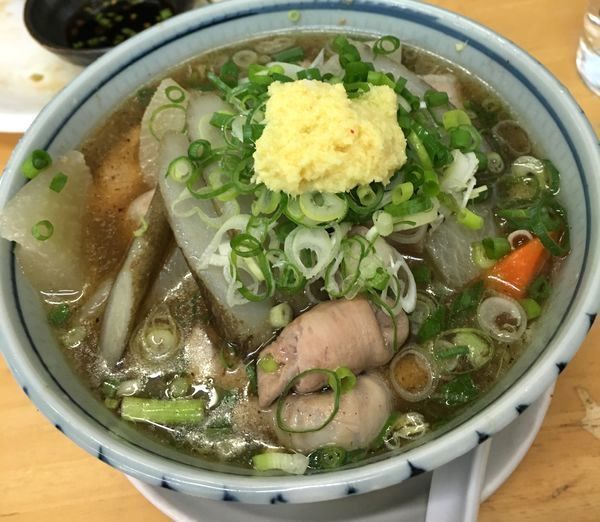 「牛丸腸モツラーメン (C: 醤油, モツ2倍) ￥1300」@MENYA 食い味の道有楽の写真