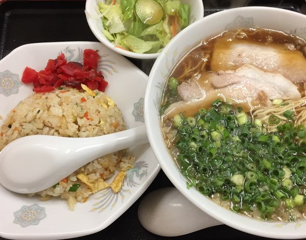「ラーメン定食」@尾道ラーメン 味平 海田店の写真