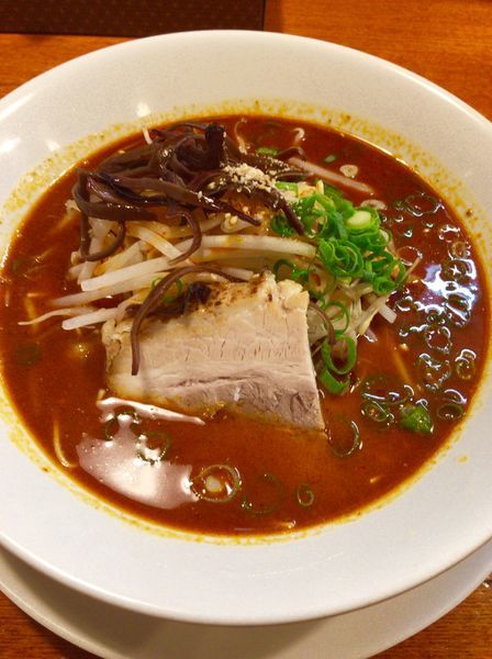 「辛まる ¥850」@博多まるきんラーメン 木場店の写真