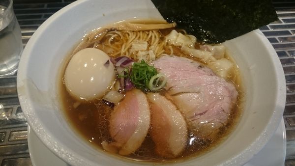「特製中華そば（1,080円）」@noodles kitchen GUNNERS 新丸子店の写真