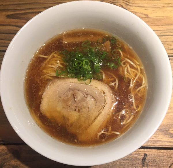 「中華そば(醤油)820円」@松戸中華そば 富田食堂の写真