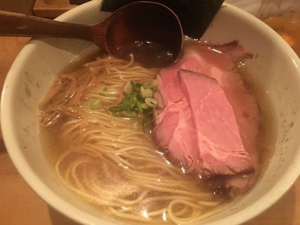 「中華そば つまみ ビール」@中華蕎麦 蘭鋳の写真