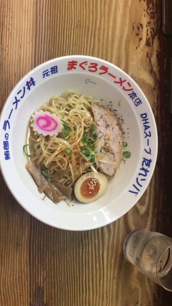 「醤油たれそば」@元祖まぐろラーメン 本店の写真