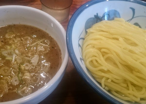 「つけめん（大盛り無料）」@めん徳二代目つじ田 新橋店の写真