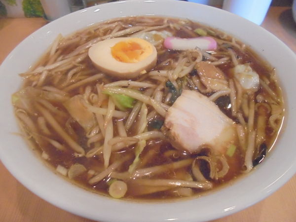 「サンマーメン（麺少な目）」@YOKOHAMA中華そば かみ山の写真