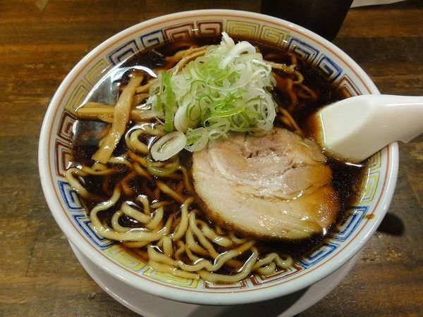 「中華そば 680円」@丸中華そばの写真