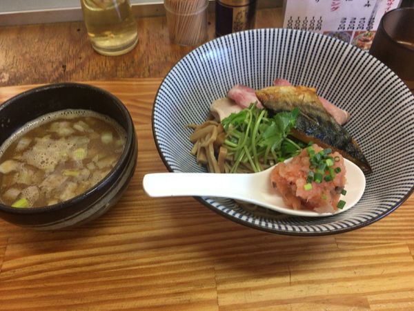 「秋鯖のつけ麺＋松茸土瓶蒸しセット」@中華そば よしかわの写真