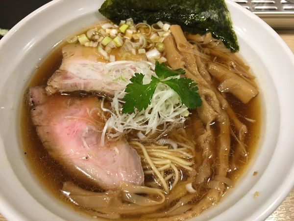 「醤油らぁめん」@麺屋壱心の写真