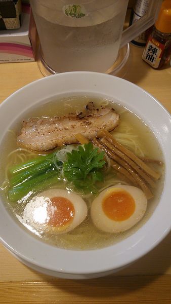「鯛だし塩そば  880円」@らーめんDINING れんげの写真