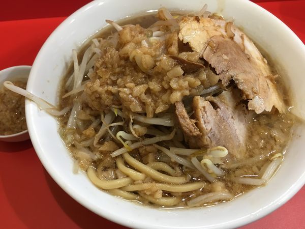 「ラーメン 麺200gアブラちょいカラ」@あいすべきものすべてにの写真