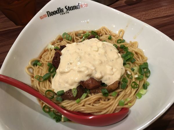 「牛煮込みまぜそば(タルタル)」@Noodle Stand Tokyoの写真