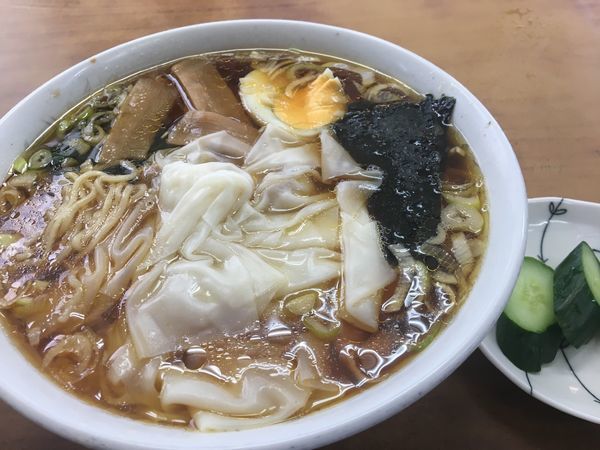 「ワンタン麺700円」@盛昭軒の写真