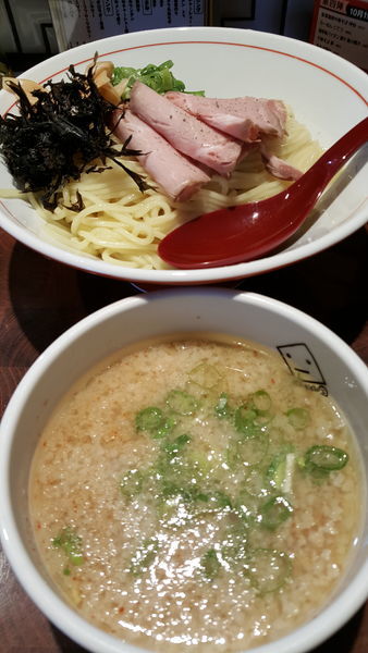 「背油生姜醤油つけ麺大盛」@生姜醤油専門 我武者羅 代々木店の写真