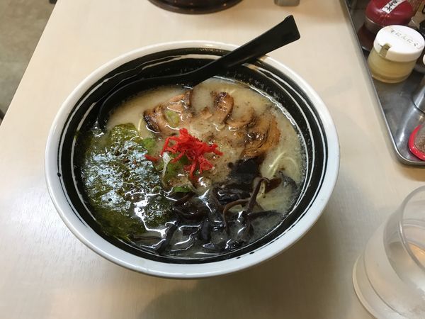 「らーめん 670円」@とんこつラーメン 一番星 名駅店の写真