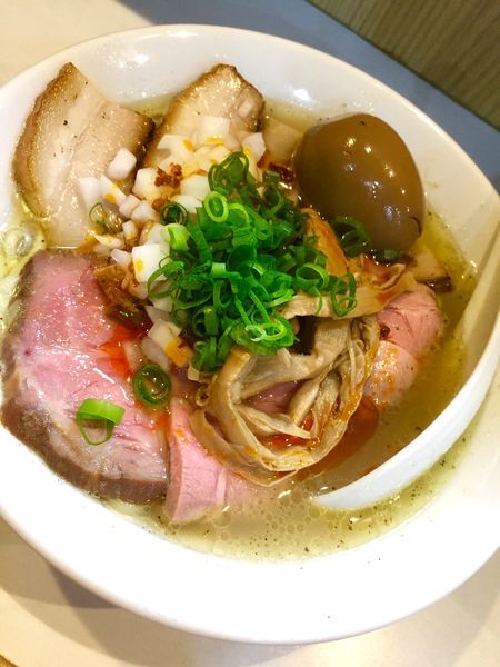「【限定】サンラーチャーシューメン￥900」@麺屋 扇 SENの写真
