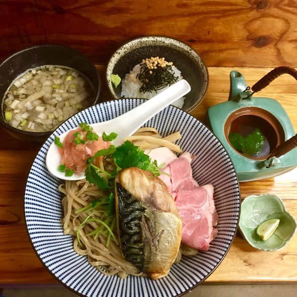 「【限定】秋 鯖のつけそば 大＋松茸の土瓶蒸しご飯割りセット」@中華そば よしかわの写真