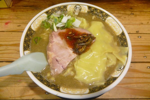 「煮干ラーメン¥820／大¥0」@すごい煮干ラーメン凪 新宿ゴールデン街店 本館の写真