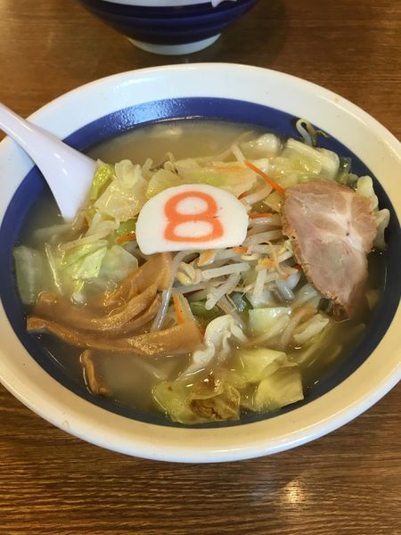 「野菜ラーメン  塩」@8番らーめん 御影店の写真