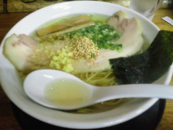 「塩らぁめん 750円」@らぁめん たけやの写真