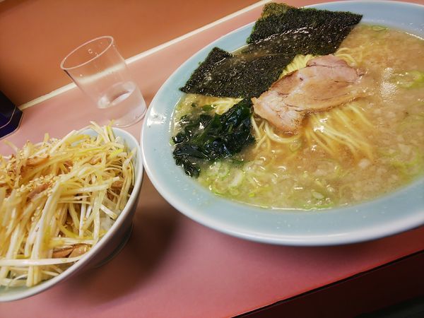 「ラーメンデー(1.1)600円」@ラーメンショップ椿 新奥多摩街道店の写真