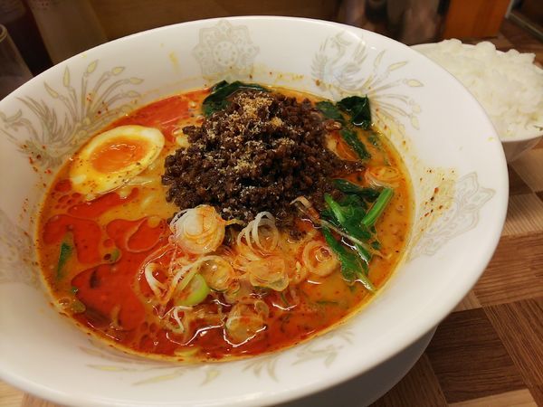 「期間限定タンタン麺900円半ライスサービス」@ラーメン餃子 なか屋の写真