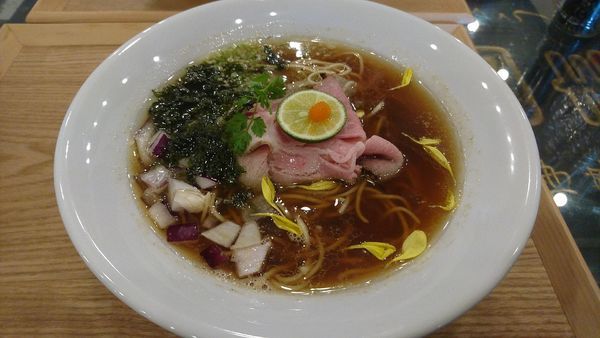 「煮干しそば　780円」@麺's キッチン RIRIの写真