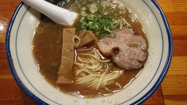 「ラーメン(大盛)」@瞠 池袋店の写真