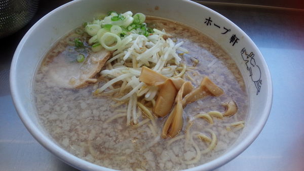 「ラーメン」@ホープ軒 千駄ヶ谷本店の写真