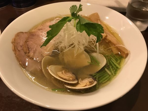 「蛤塩そば 900円」@麺屋 遊仁の写真