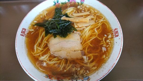 「ラーメン 400円」@こまつやの写真