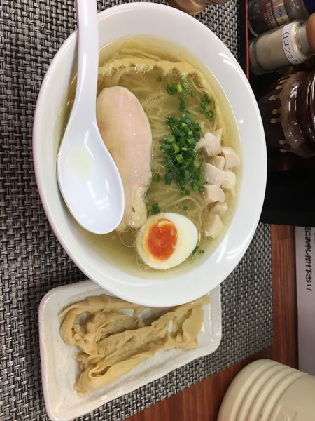 「鶏と白醤油そば 穂先メンマ」@麺や 睡蓮の写真